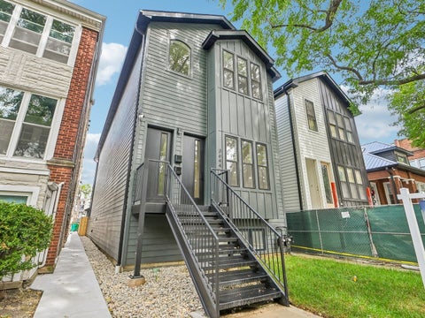Tiny photo for 3644 W Cornelia Avenue #1, Chicago, IL 60618 (MLS # 12596160)