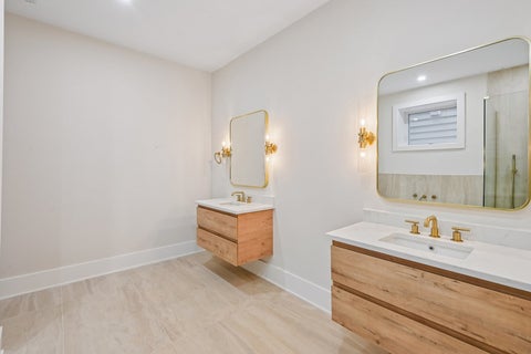 Tiny photo for 3644 W Cornelia Avenue #1, Chicago, IL 60618 (MLS # 12596160)