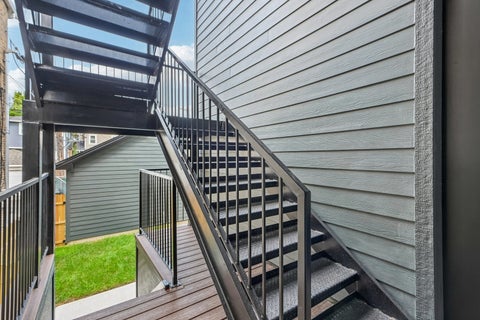 Tiny photo for 3644 W Cornelia Avenue #1, Chicago, IL 60618 (MLS # 12596160)