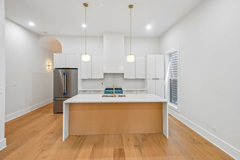 Tiny photo for 3644 W Cornelia Avenue #1, Chicago, IL 60618 (MLS # 12596160)