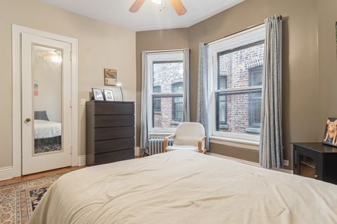 Tiny photo for 1633 E Hyde Park Boulevard #3D, Chicago, IL 60615 (MLS # 12583647)