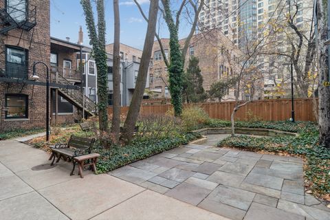 Tiny photo for 1633 E Hyde Park Boulevard #3D, Chicago, IL 60615 (MLS # 12583647)