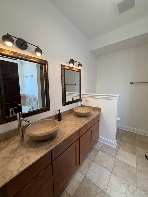 Tiny photo for 6220 S Kimbark Street #2, Chicago, IL 60637 (MLS # 12524857)