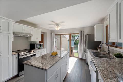 Tiny photo for 16W661 White Pine Road, Bensenville, IL 60106 (MLS # 12700843)