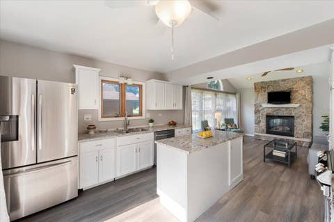Tiny photo for 16W661 White Pine Road, Bensenville, IL 60106 (MLS # 12700843)