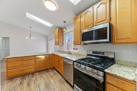 Tiny photo for 7302 Hickory, Wonder Lake, IL 60097 (MLS # 12590656)