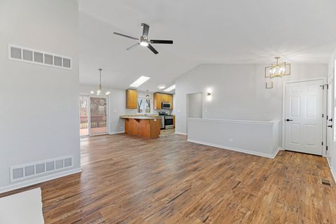 Tiny photo for 7302 Hickory, Wonder Lake, IL 60097 (MLS # 12590656)