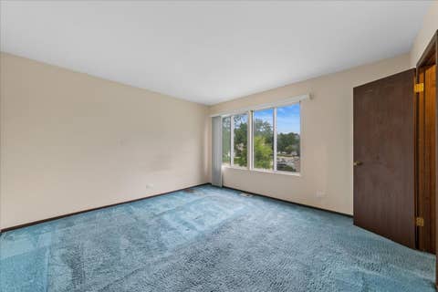 Tiny photo for 715 Newport ST N, Roselle, IL 60172 (MLS # 12665554)