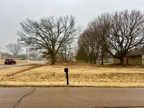 990 Holiday Drive Lake Holiday IL 60548