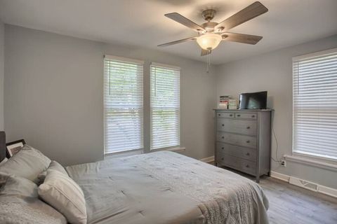 Tiny photo for 306 W Illinois Street, Urbana, IL 61801 (MLS # 12608862)