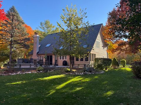 Tiny photo for 1627 Sauk Drive, Batavia, IL 60510 (MLS # 12529155)