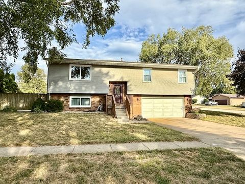 Tiny photo for 702 Pomona Drive, Champaign, IL 61822 (MLS # 12448559)