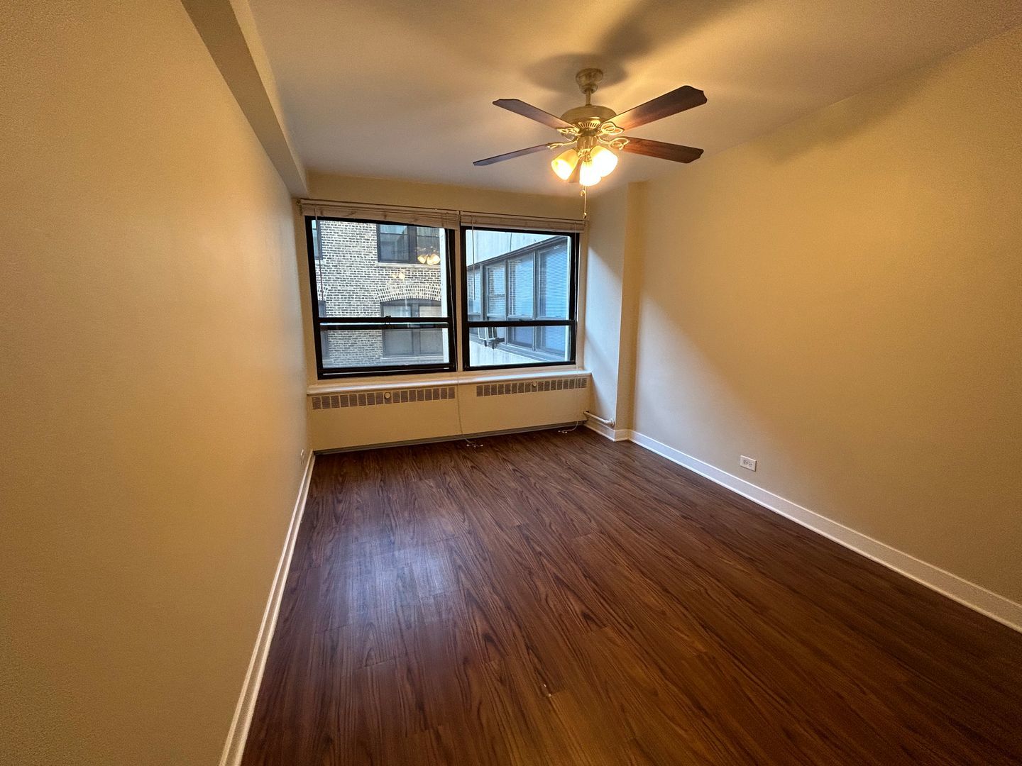 4180 N Marine Drive 209