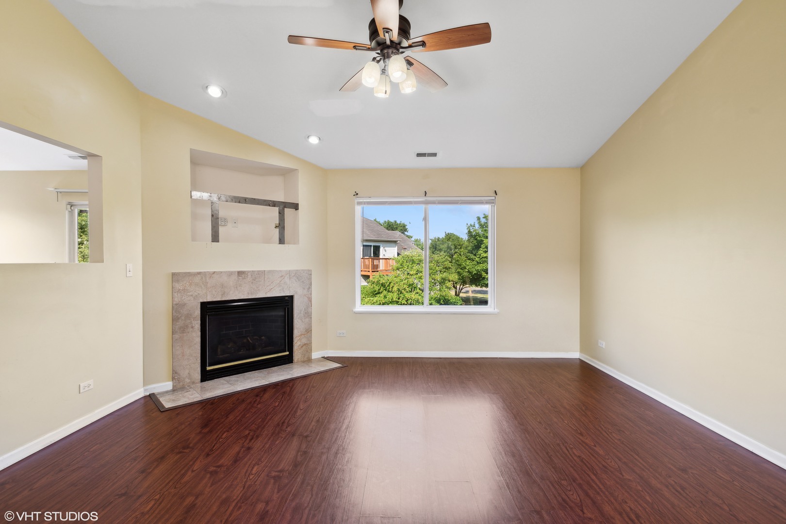 3628 Roanoke Avenue 3628