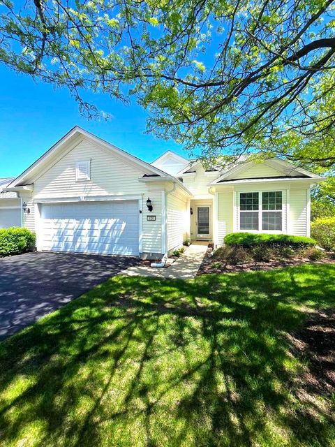 Photo of 818 Woodland Drive, Shorewood, IL 60404 (MLS # 12629500)