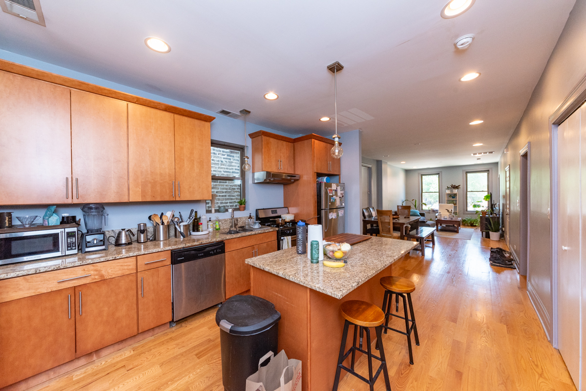 2627 W Hirsch Street 2