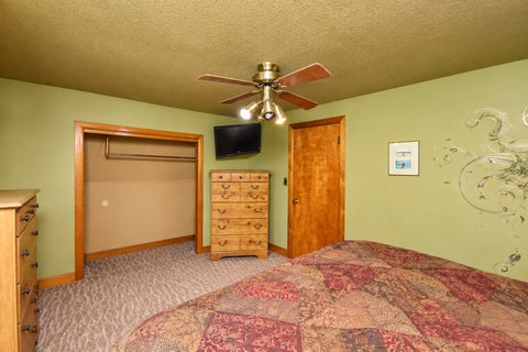 Tiny photo for 303 S Johnson Avenue, Urbana, IL 61801 (MLS # 12765891)