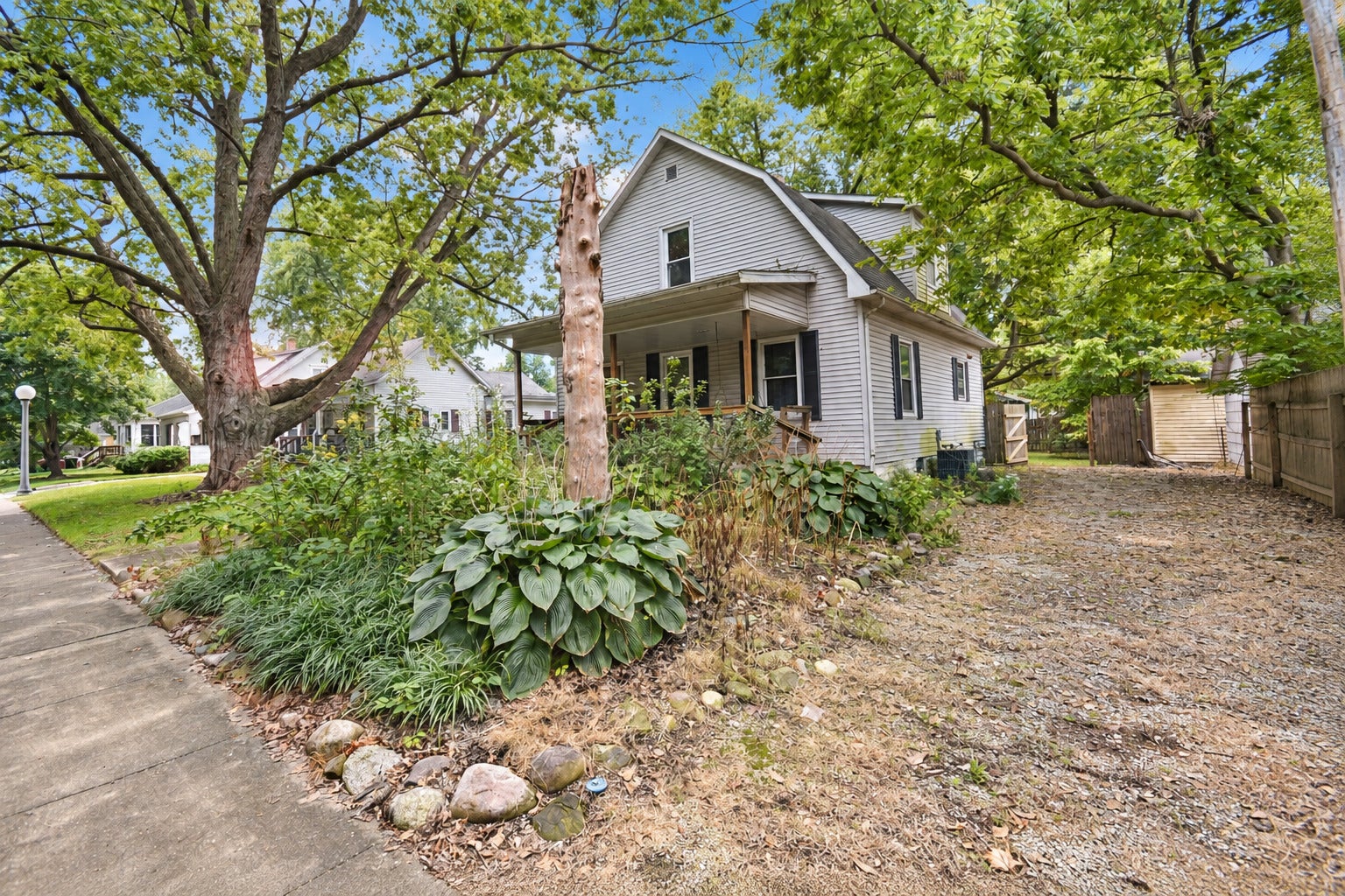 303 S Johnson Avenue