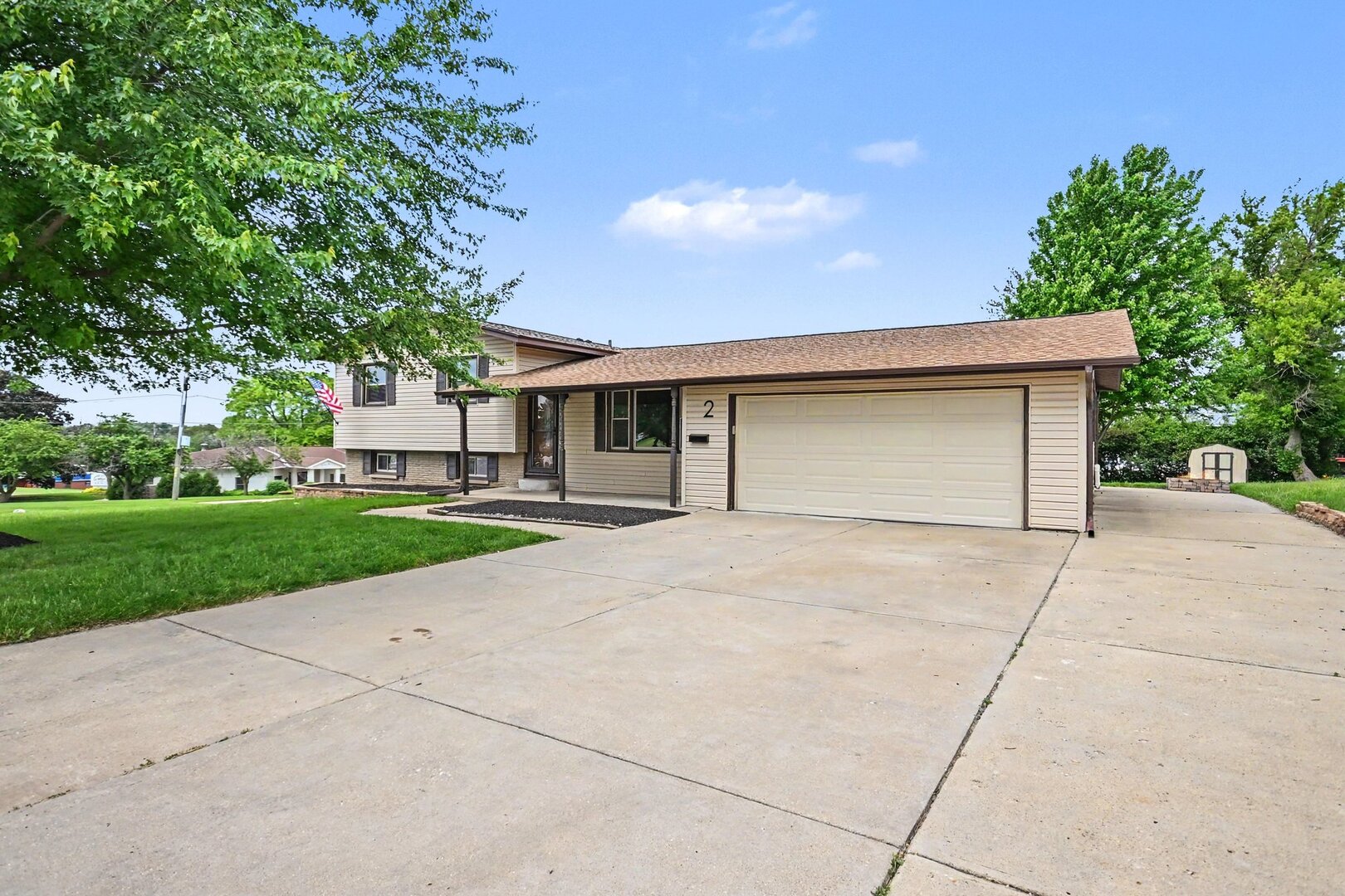 2 Briarcliff Road
