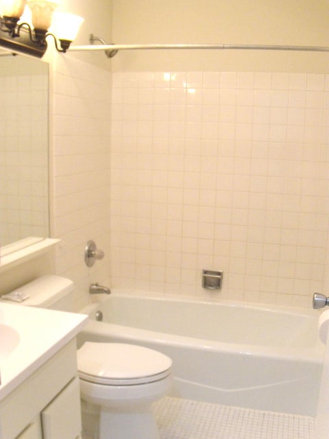 Tiny photo for 125 Acacia Circle #112, Indian Head Park, IL 60525 (MLS # 12767557)