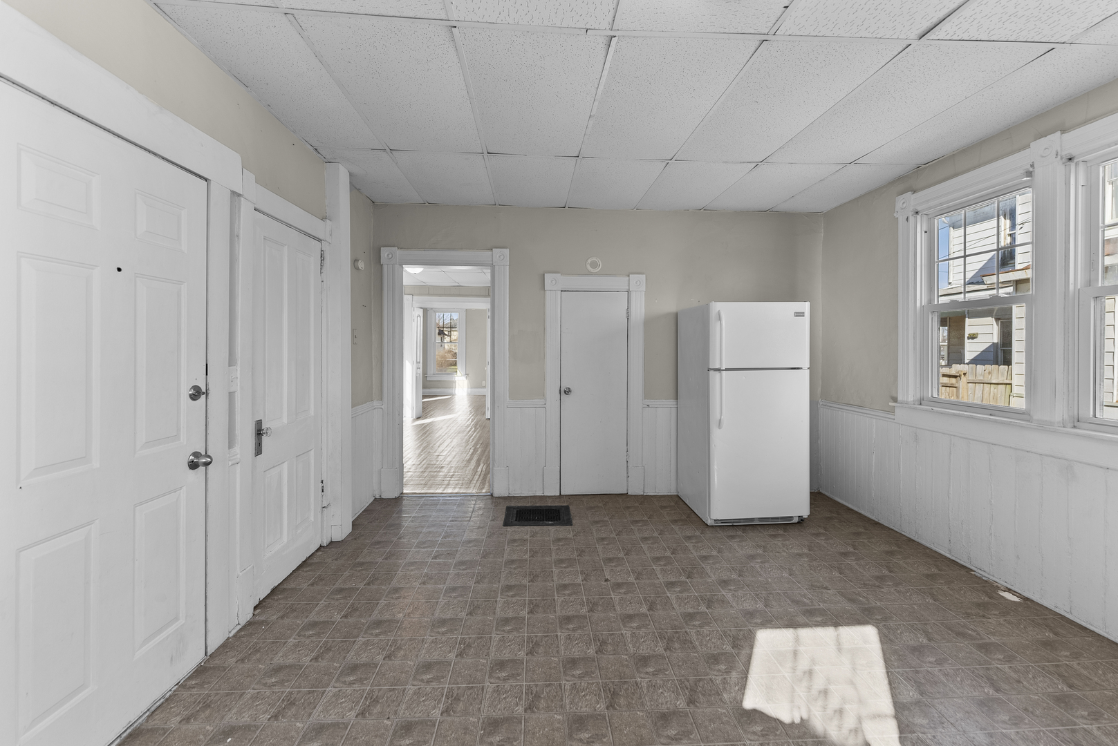 615 44th Street