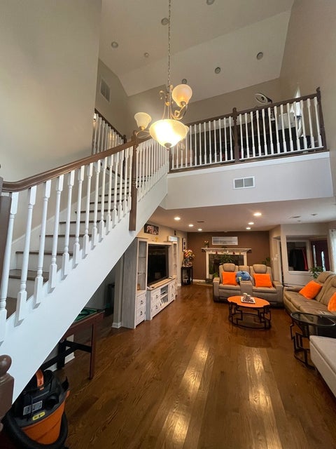 Tiny photo for 1787 WEBSTER Lane, Des Plaines, IL 60018 (MLS # 12737824)