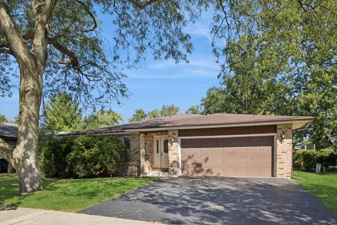 532 W 59th Street Westmont IL 60559