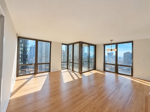 Tiny photo for 2 E ERIE Street #3205, Chicago, IL 60611 (MLS # 12776043)