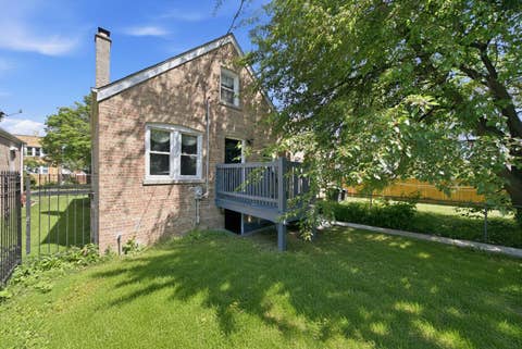 Tiny photo for 6604 S Rockwell Street, Chicago, IL 60629 (MLS # 12737325)