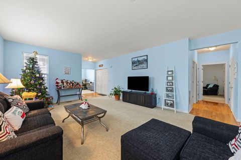 Tiny photo for 16174 Seneca Lake Circle, Crest Hill, IL 60403 (MLS # 12531173)