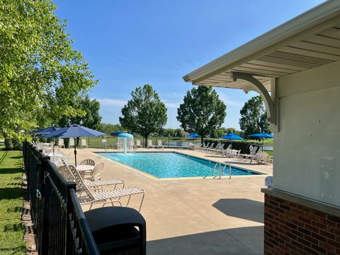 Tiny photo for 16174 Seneca Lake Circle, Crest Hill, IL 60403 (MLS # 12531173)