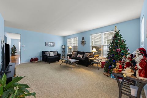 Tiny photo for 16174 Seneca Lake Circle, Crest Hill, IL 60403 (MLS # 12531173)