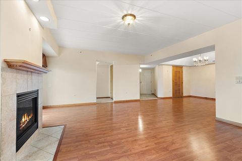 Tiny photo for 16040 BOARDWALK Lane #1A, Orland Park, IL 60467 (MLS # 12545506)