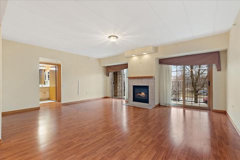 Tiny photo for 16040 BOARDWALK Lane #1A, Orland Park, IL 60467 (MLS # 12545506)