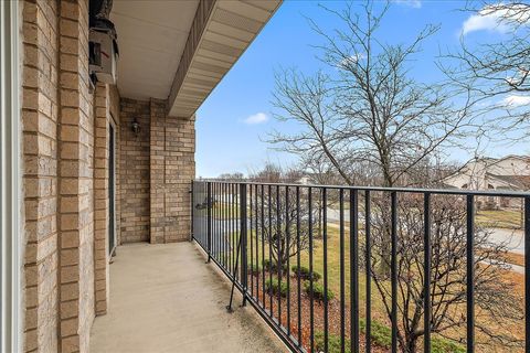 Tiny photo for 16040 BOARDWALK Lane #1A, Orland Park, IL 60467 (MLS # 12545506)