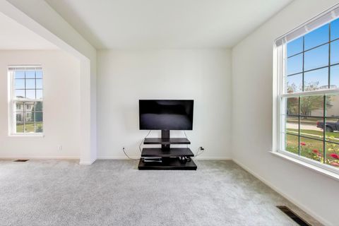 Tiny photo for 2058 Ingemunson Lane, Yorkville, IL 60560 (MLS # 12497869)