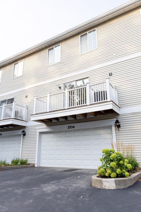 Tiny photo for 1704 Sienna Court, Wheeling, IL 60090 (MLS # 12735585)
