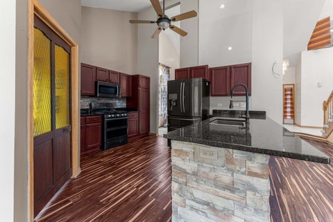 Tiny photo for 230 Lakeview Court, Steger, IL 60475 (MLS # 12725783)