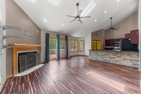 Tiny photo for 230 Lakeview Court, Steger, IL 60475 (MLS # 12725783)