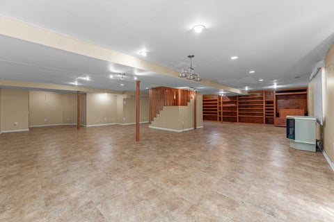Tiny photo for 230 Lakeview Court, Steger, IL 60475 (MLS # 12725783)