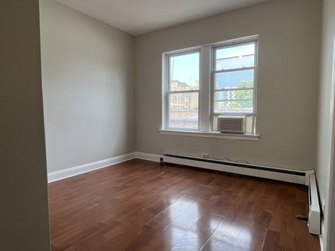 Tiny photo for 5135 S Kenwood Avenue #507, Chicago, IL 60615 (MLS # 12712813)