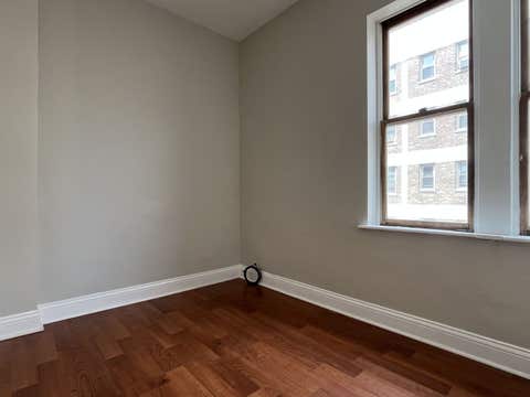 Tiny photo for 5135 S Kenwood Avenue #507, Chicago, IL 60615 (MLS # 12712813)