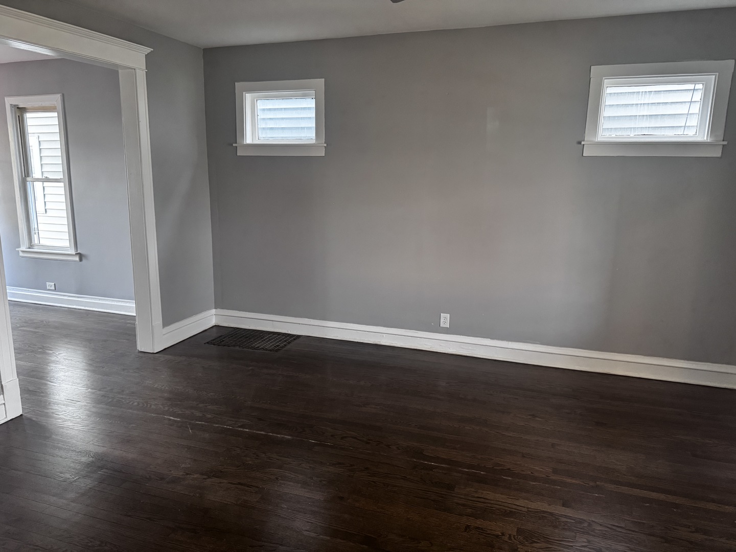 5225 W 23rd Place