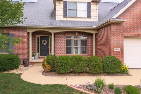 Tiny photo for 2809 Alana Way, Bloomington, IL 61704 (MLS # 12402117)