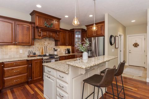 Tiny photo for 2809 Alana Way, Bloomington, IL 61704 (MLS # 12402117)