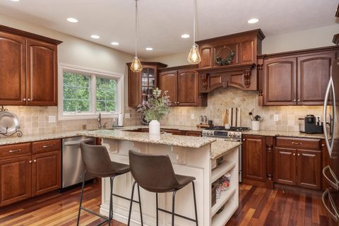 Tiny photo for 2809 Alana Way, Bloomington, IL 61704 (MLS # 12402117)