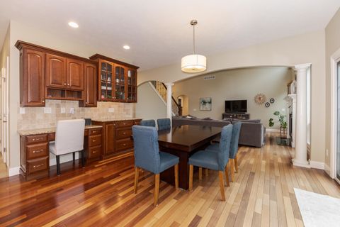 Tiny photo for 2809 Alana Way, Bloomington, IL 61704 (MLS # 12402117)