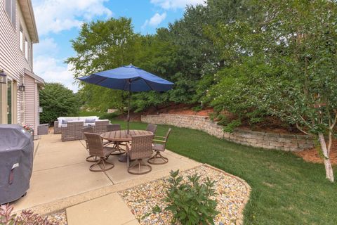 Tiny photo for 2809 Alana Way, Bloomington, IL 61704 (MLS # 12402117)