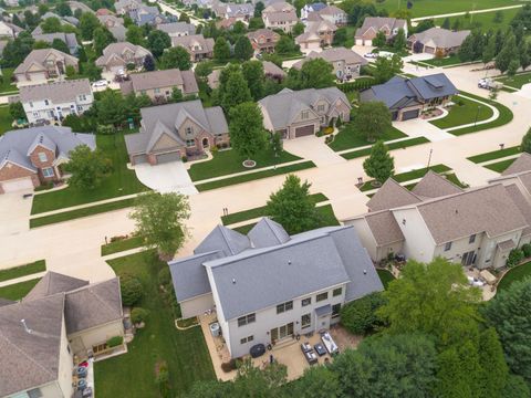 Tiny photo for 2809 Alana Way, Bloomington, IL 61704 (MLS # 12402117)