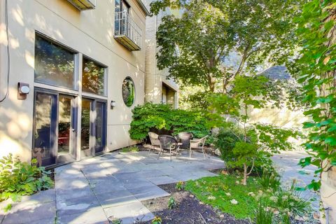 Tiny photo for 907-909 W Webster Avenue, Chicago, IL 60614 (MLS # 12493988)